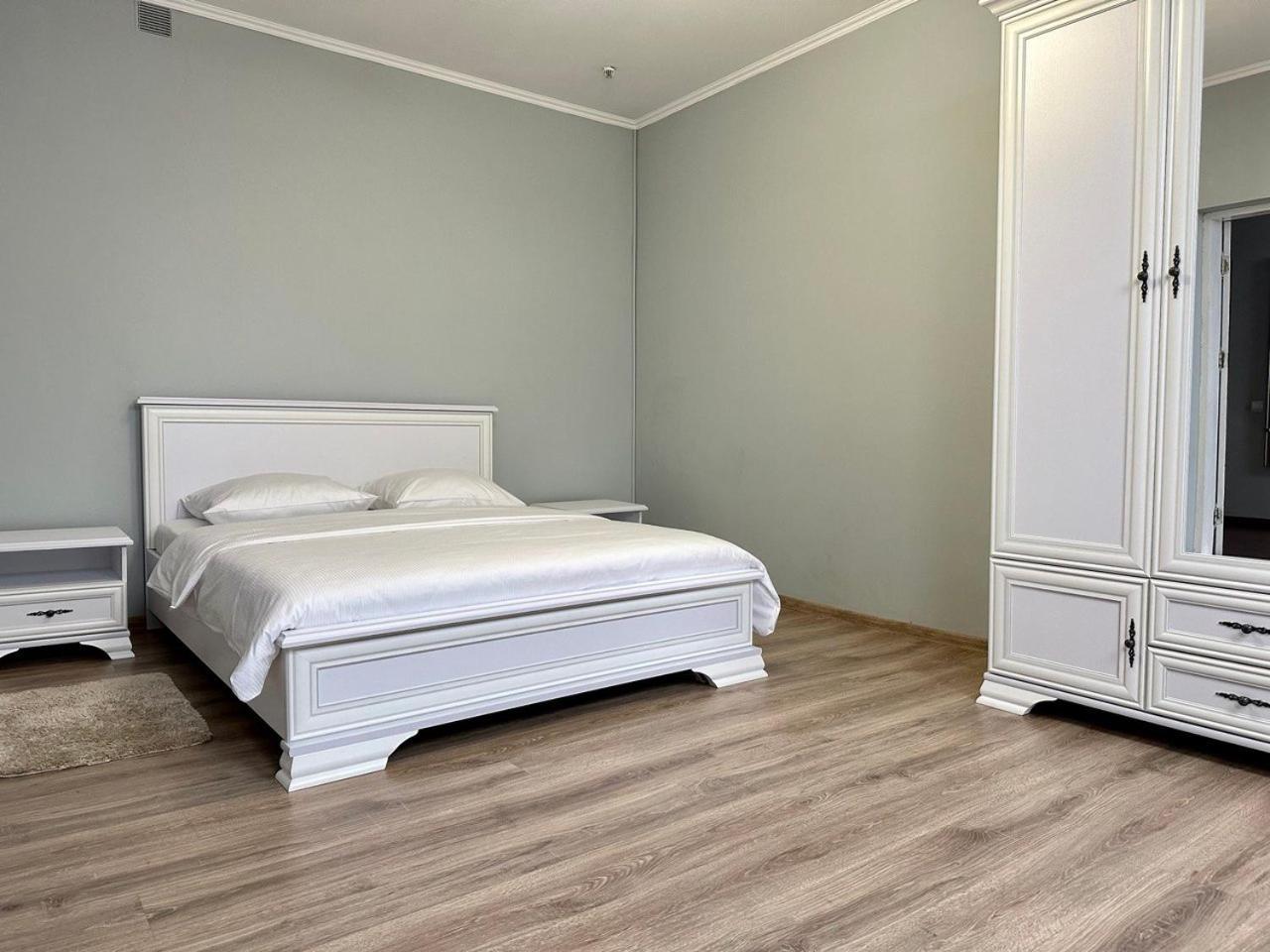 Hotel львівський Lviv